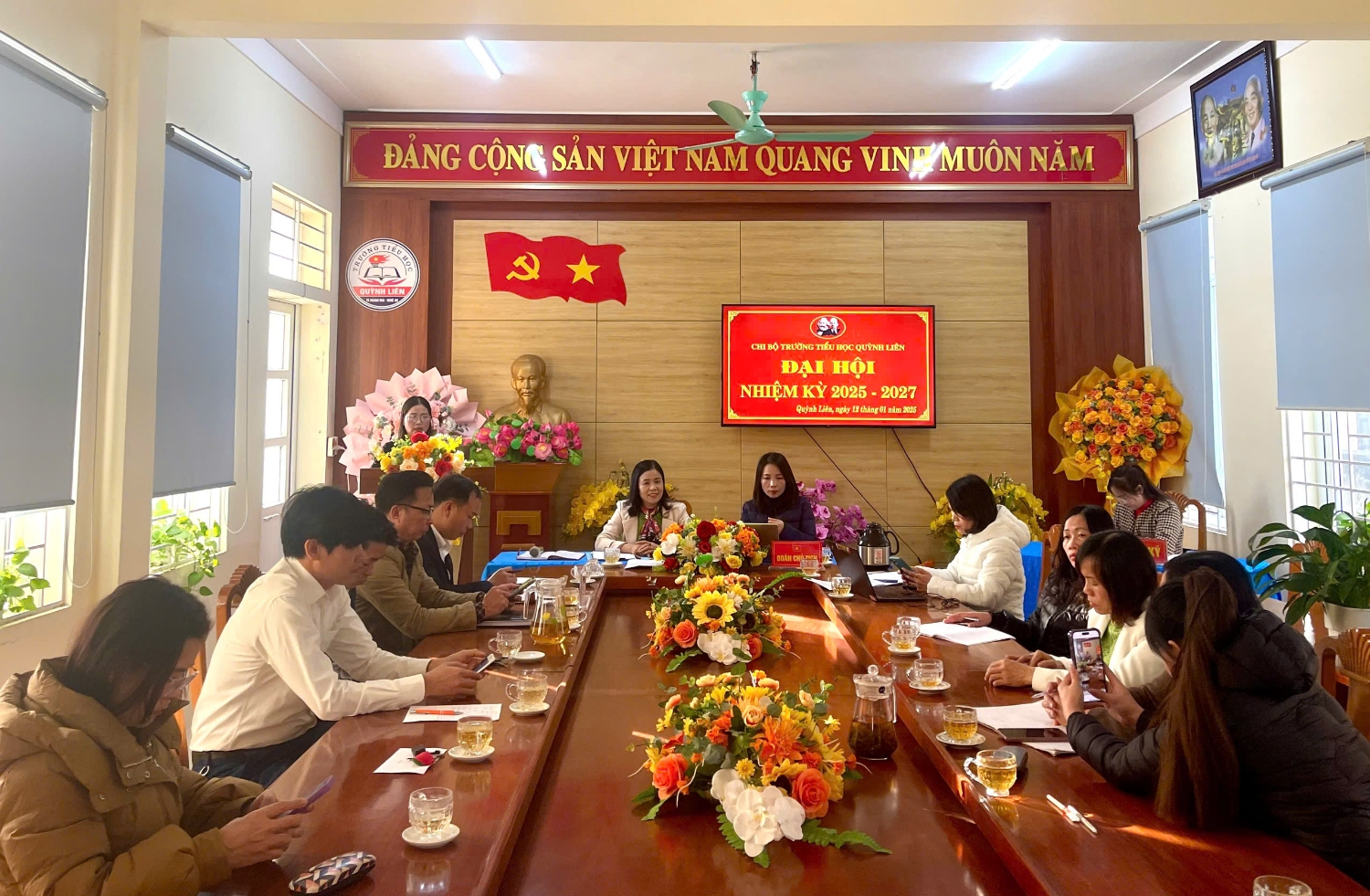 Đại hội điểm Chi bộ Trường Tiểu Học, Đảng bộ xã Quỳnh Liên, nhiệm kỳ 2025-2027